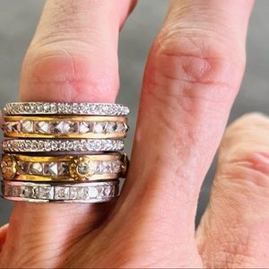 Authentic Henri Bendel stacked cocktail ring.